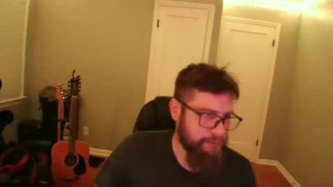 Snapshot of tippertonight chatting on 5, 10, 2025 tippertonight online show from 5, 10, 2025