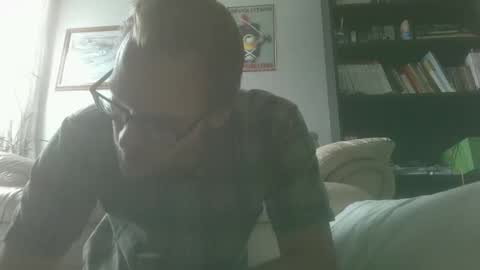 Snapshot of titlovercums chatting on 15, 12, 2025 titlovercums online show from 15, 12, 2025