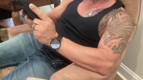 tobias69691227 online show from 18, 1, 2025