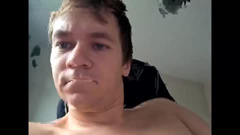 tobiasz950215 online show from 27, 10, 2025