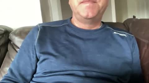 Joshua1983 online show from 19, 10, 2025