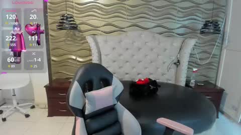 toky         online show from 4, 3, 2025