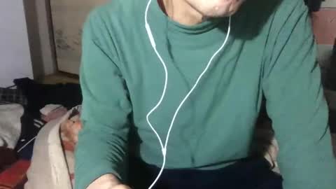 Snapshot of tokyo2024 chatting on 3, 3, 2025 small man online show from 3, 3, 2025