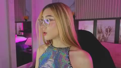 tokyoluu online show from 5, 11, 2025