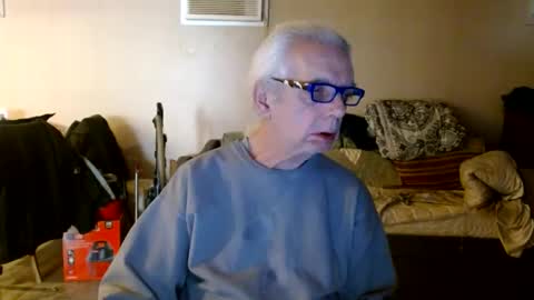 tom112292014 online show from 26, 2, 2025