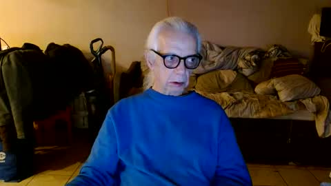 tom112292014 online show from 23, 3, 2026