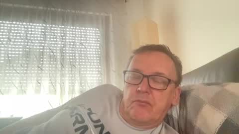 Snapshot of tom6644 chatting on 11, 6, 2026 Tom online show from 11, 6, 2026