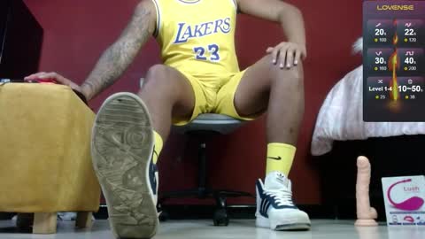 Tom online show from 19, 2, 2025