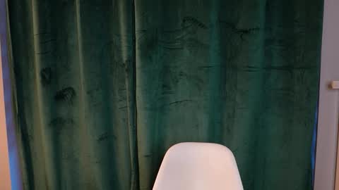 Tom online show from 15, 3, 2026