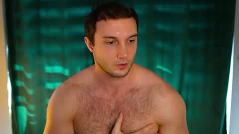 Tom online show from 13, 4, 2026