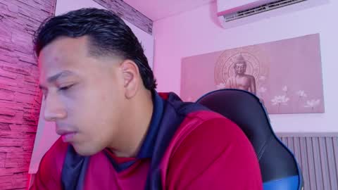 Tom muscle1 online show from 14, 3, 2026