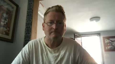 Snapshot of tomascausa chatting on 5, 12, 2024 Hola online show from 5, 12, 2024