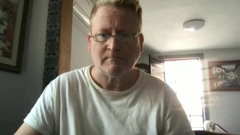 Snapshot of tomascausa chatting on 8, 1, 2025 Hola online show from 8, 1, 2025