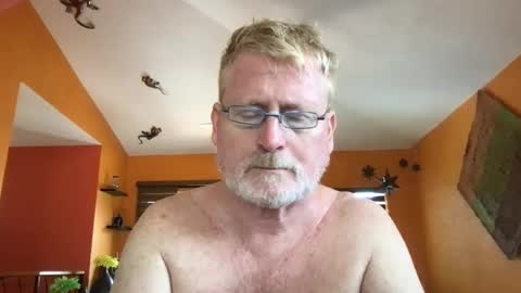 Snapshot of tomascausa chatting on 25, 9, 2025 Hola online show from 25, 9, 2025