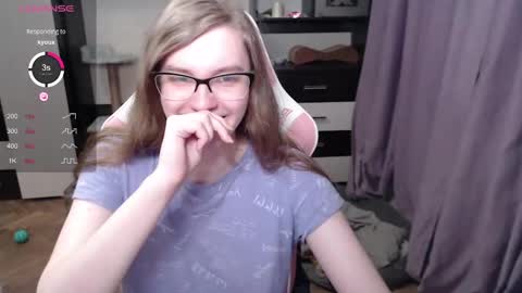 Snapshot of tomato_tease chatting on 15, 2, 2025 tomato_tease online show from 15, 2, 2025