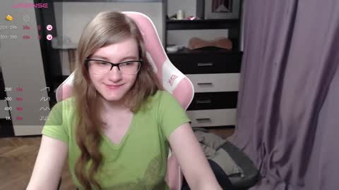 Snapshot of tomato_tease chatting on 25, 2, 2025 tomato_tease online show from 25, 2, 2025