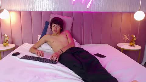 Tomm online show from 1, 12, 2024