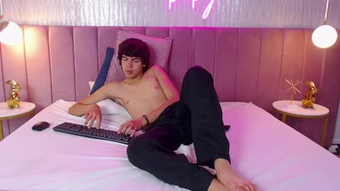 Tomm online show from 1, 12, 2024