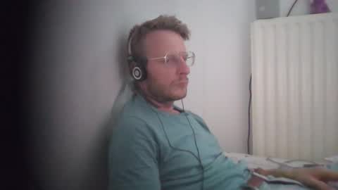 tomekwrona23 online show from 3, 5, 2026