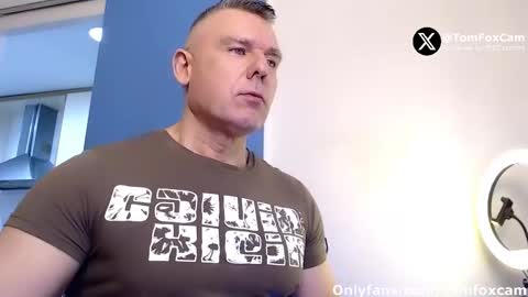 Tom Fox online show from 7, 1, 2026