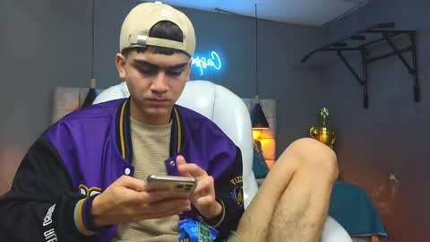 Tommy  online show from 13, 2, 2025