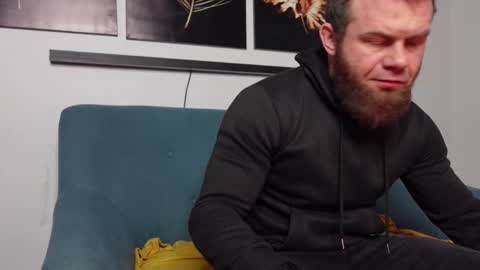  tommy burnzzz  online show from 14, 2, 2025