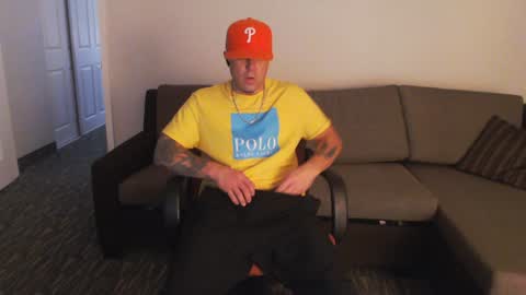 Snapshot of tommy_knuckles chatting on 31, 12, 2024 Tommy online show from 31, 12, 2024