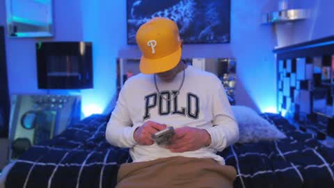 Snapshot of tommy_knuckles chatting on 12, 1, 2025 Tommy online show from 12, 1, 2025