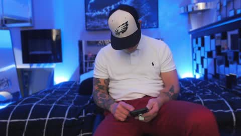 Snapshot of tommy_knuckles chatting on 19, 1, 2025 Tommy online show from 19, 1, 2025