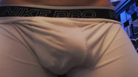 Snapshot of tommy_knuckles chatting on 20, 1, 2025 Tommy online show from 20, 1, 2025