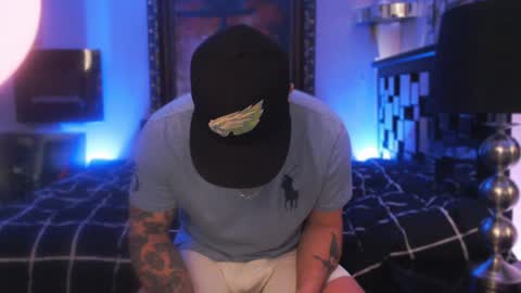 Snapshot of tommy_knuckles chatting on 2, 2, 2025 Tommy online show from 2, 2, 2025