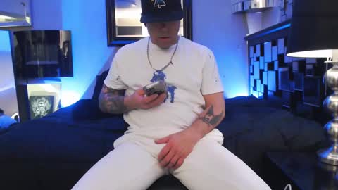 Snapshot of tommy_knuckles chatting on 12, 2, 2025 Tommy online show from 12, 2, 2025