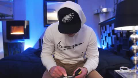 Snapshot of tommy_knuckles chatting on 16, 2, 2025 Tommy online show from 16, 2, 2025