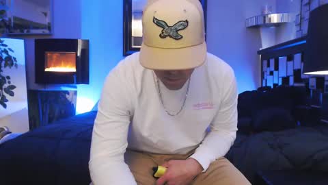 Snapshot of tommy_knuckles chatting on 19, 2, 2025 Tommy online show from 19, 2, 2025