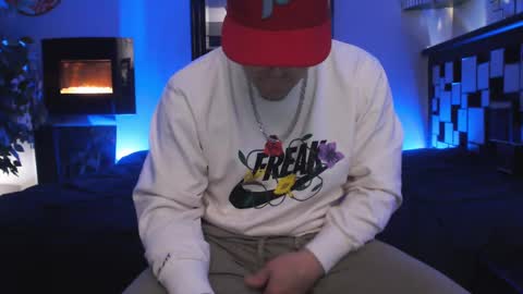 Snapshot of tommy_knuckles chatting on 8, 3, 2025 Tommy online show from 8, 3, 2025