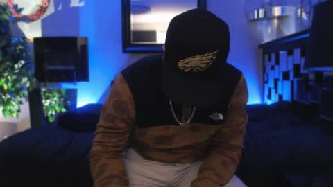 Snapshot of tommy_knuckles chatting on 11, 3, 2025 Tommy online show from 11, 3, 2025