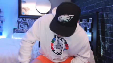 Snapshot of tommy_knuckles chatting on 14, 9, 2025 Tommy online show from 14, 9, 2025