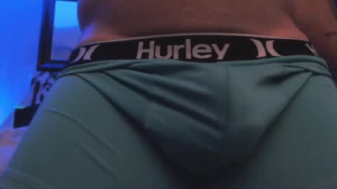 Snapshot of tommy_knuckles chatting on 30, 9, 2025 Tommy online show from 30, 9, 2025