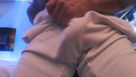 Snapshot of tommy_knuckles chatting on 12, 10, 2025 Tommy online show from 12, 10, 2025