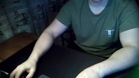 Tommi Li online show from 19, 1, 2025