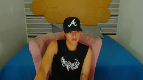 tommy_sweet1 online show from 26, 12, 2024