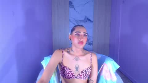 tommy_sweet1 online show from 26, 1, 2025