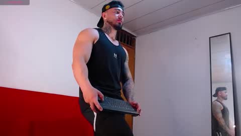 Snapshot of tommyblessd1 chatting on 4, 2, 2026 Steven online show from 4, 2, 2026