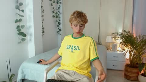 Tommy Foxboy online show from 31, 1, 2025