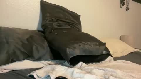 tommygunzsolo online show from 14, 12, 2024