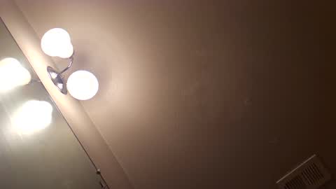 Snapshot of tommypressure chatting on 8, 10, 2025 tommypressure online show from 8, 10, 2025