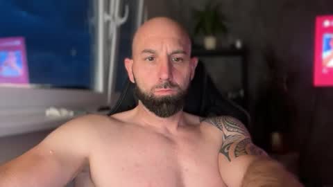 Thomas Fit online show from 7, 6, 2026