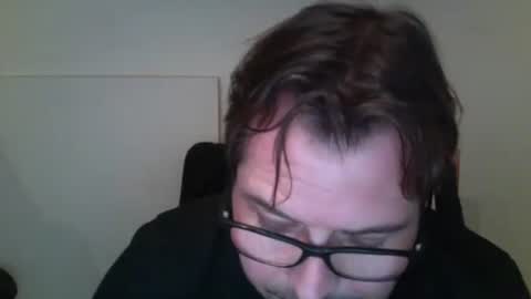 Snapshot of tomsterboys chatting on 17, 2, 2026 SandroLickYouCrazy online show from 17, 2, 2026