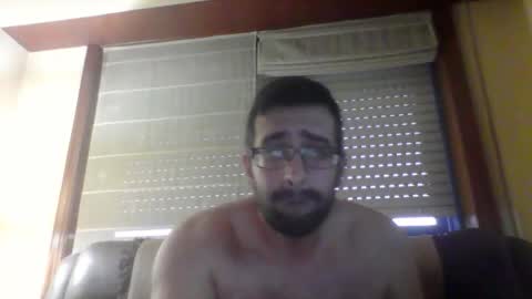 toni640128 online show from 28, 9, 2025