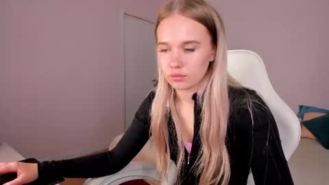 toni_pittmann online show from 15, 7, 2026